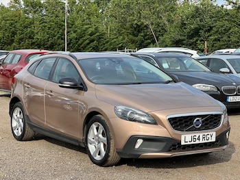 Used Volvo V40 Cross Country 2015 for sale - 79039029: Photo