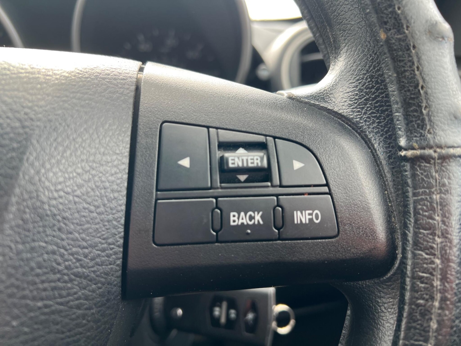 Used Mazda Mazda3 2010 for sale - 78072978: Photo 42