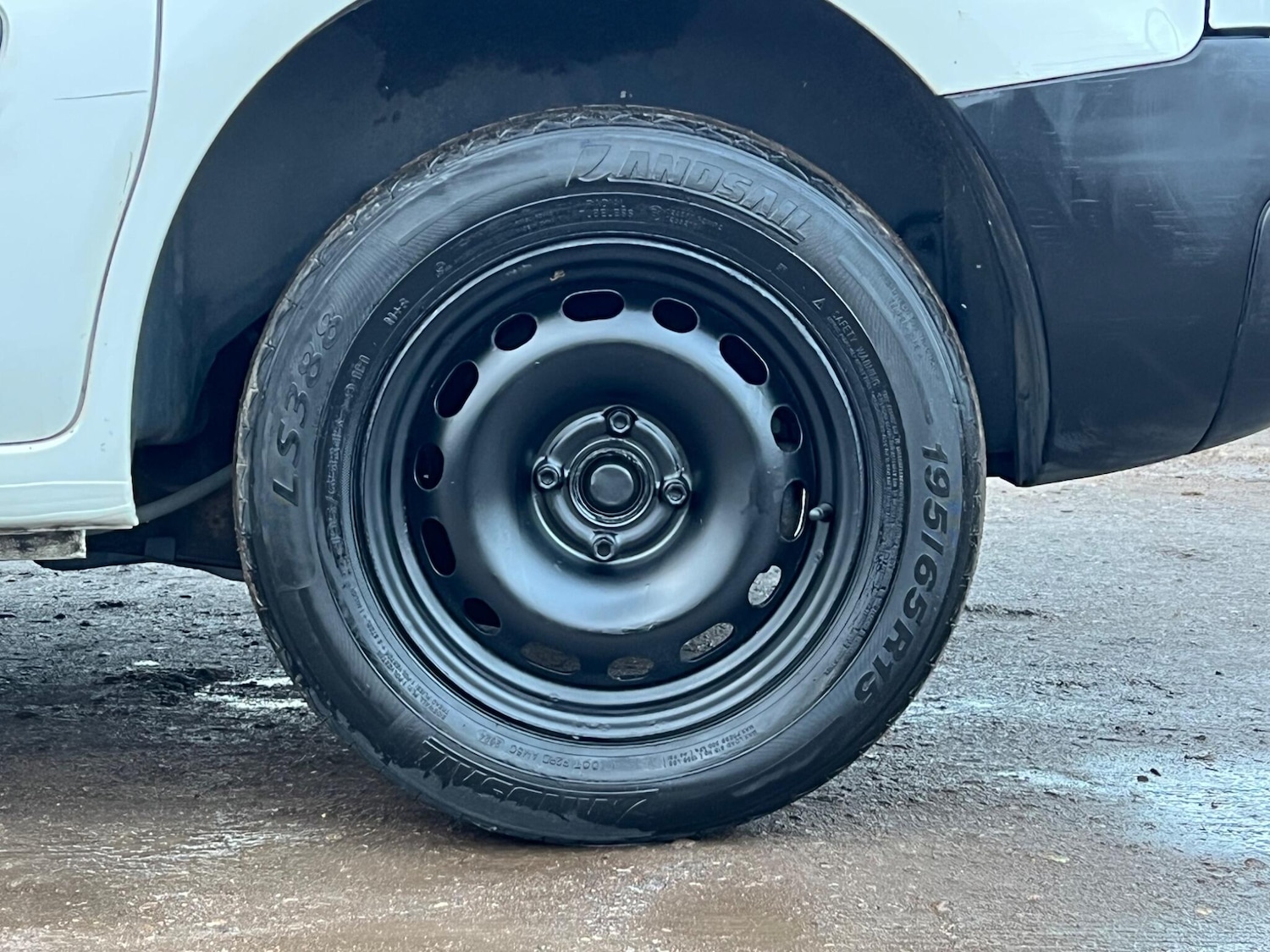 Used Peugeot Partner 2016 for sale - 77633665: Photo 17