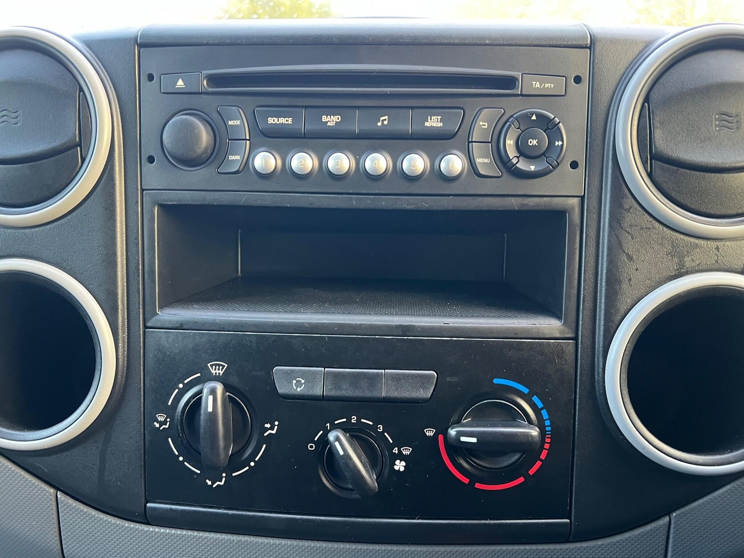 Used Peugeot Partner 2016 for sale - 77633665: Photo 35