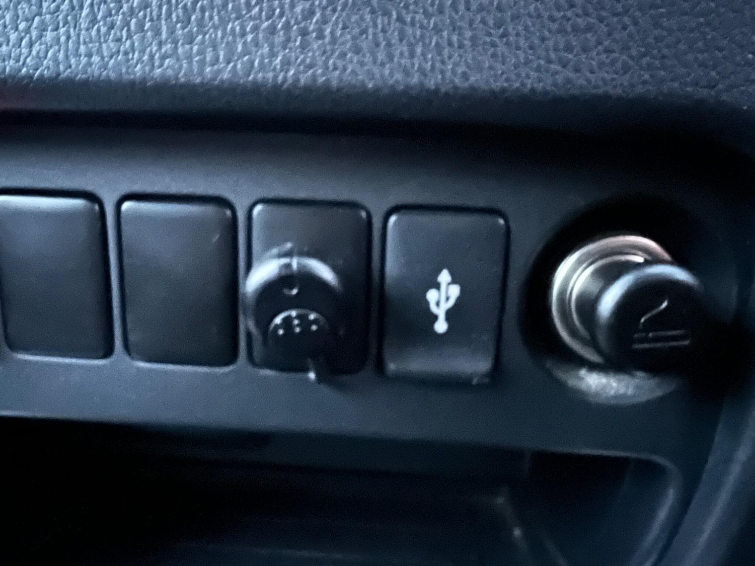 Used Mitsubishi L200 2016 for sale - 77456038: Photo 56