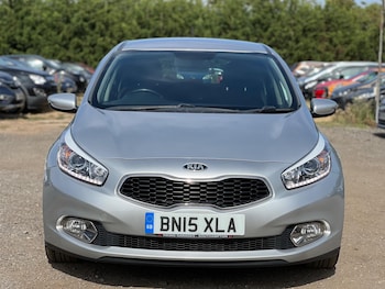 Used Kia Ceed 2015 for sale - 79471769: Photo
