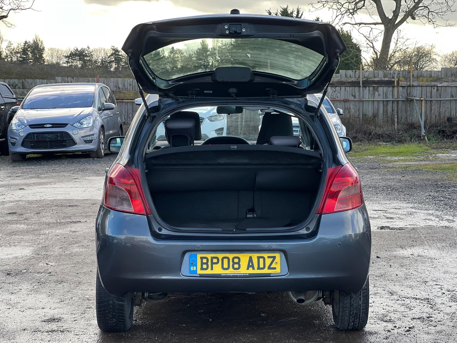 Used Toyota Yaris 2008 for sale - 77586243: Photo 9