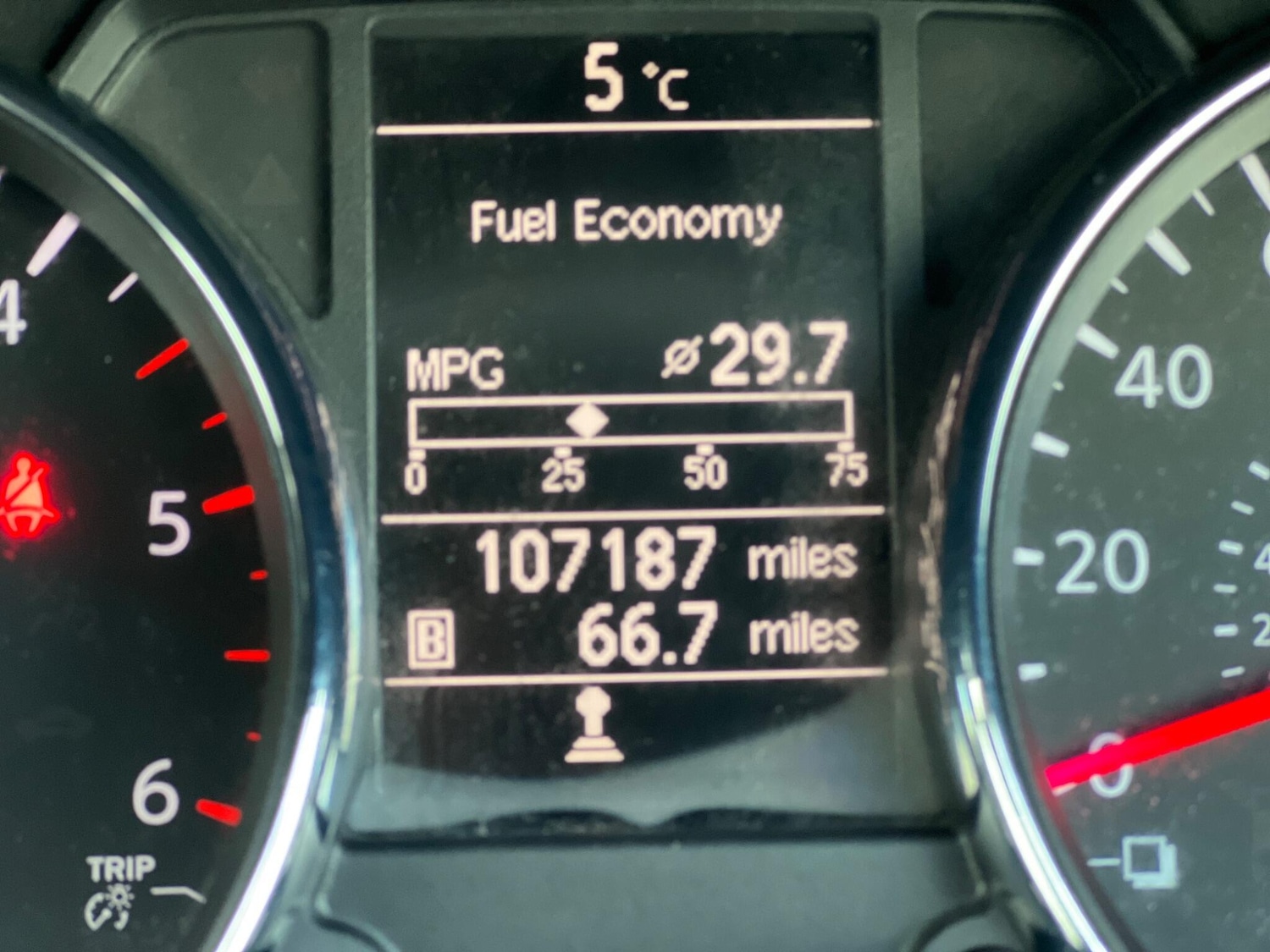 Used Nissan Qashqai 2012 for sale - 77455428: Photo 47