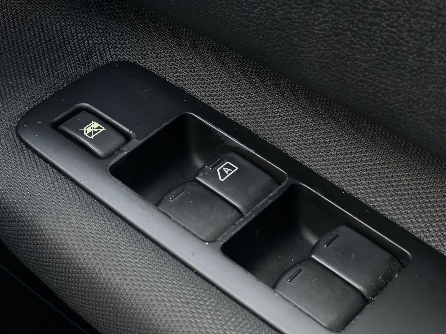 Used Nissan Qashqai 2012 for sale - 77455428: Photo 50