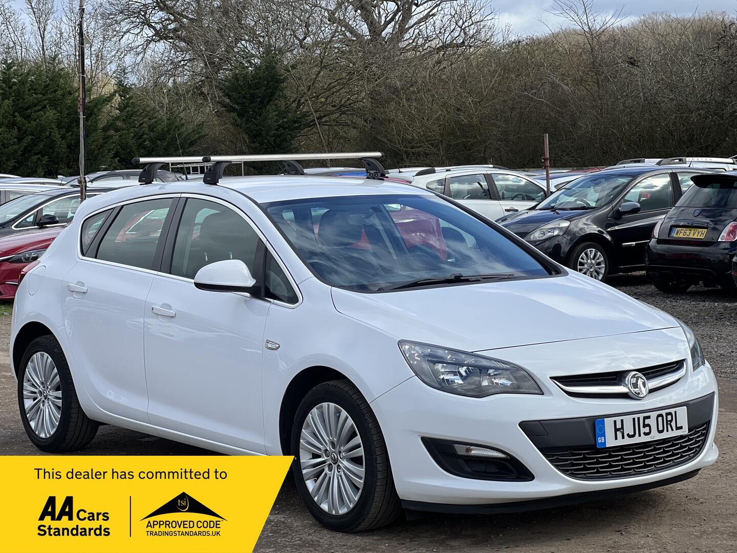 Used Vauxhall Astra 2015 for sale - 77882097: Photo 1