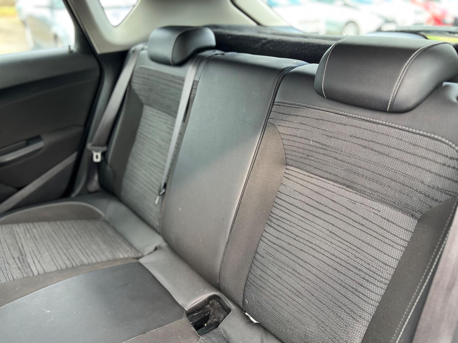 Used Vauxhall Astra 2015 for sale - 77882097: Photo 34