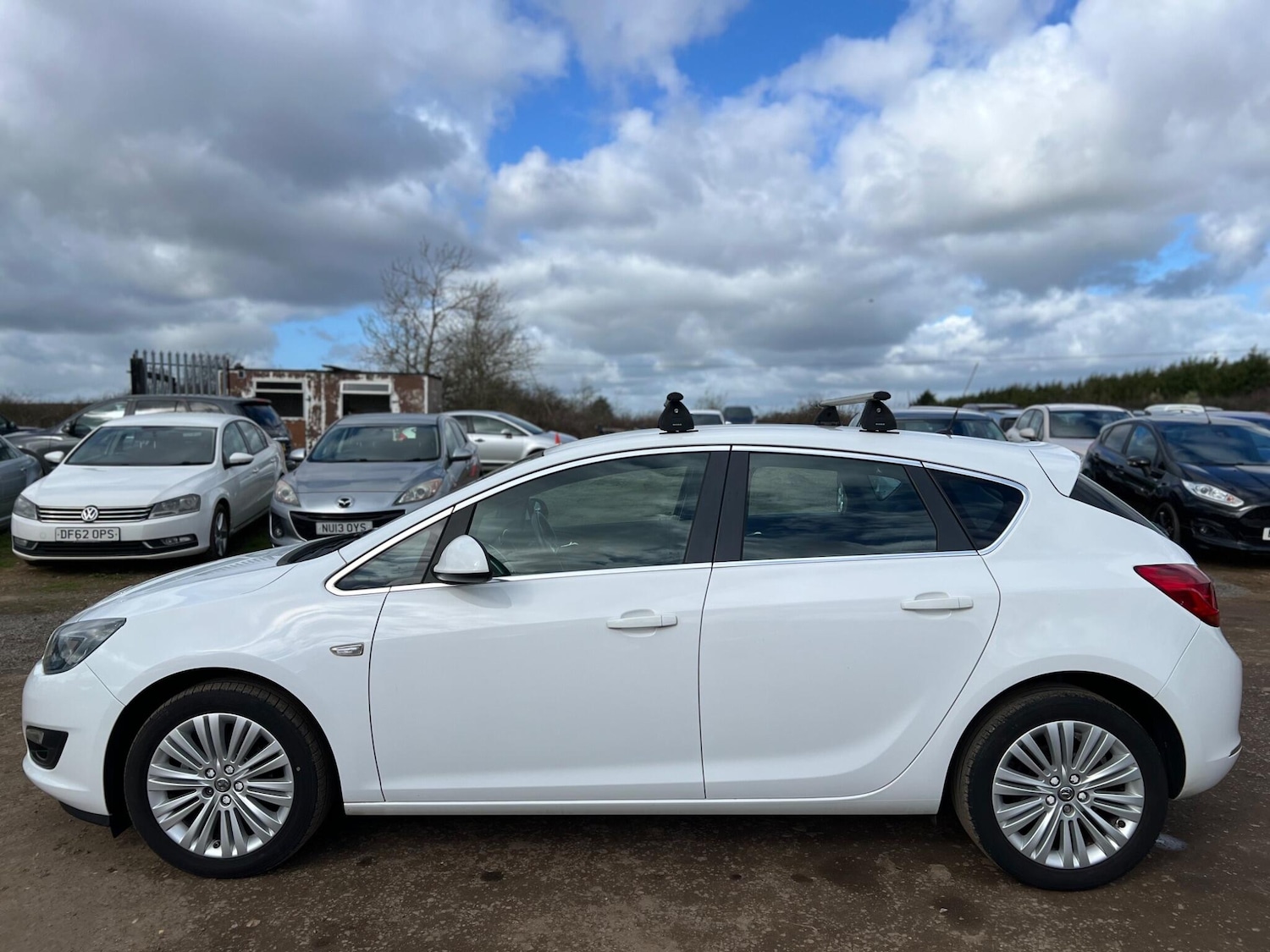 Used Vauxhall Astra 2015 for sale - 77882097: Photo 8