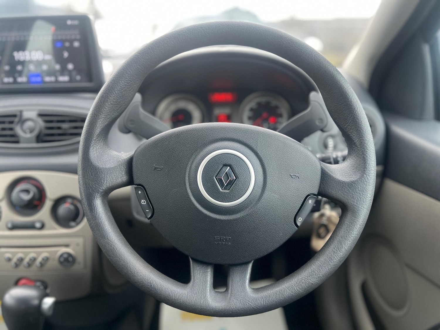 Used Renault Clio 2007 for sale - 77456483: Photo 45