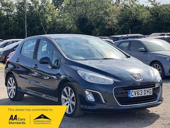 Used Peugeot 308 2013 for sale - 79325279: Photo