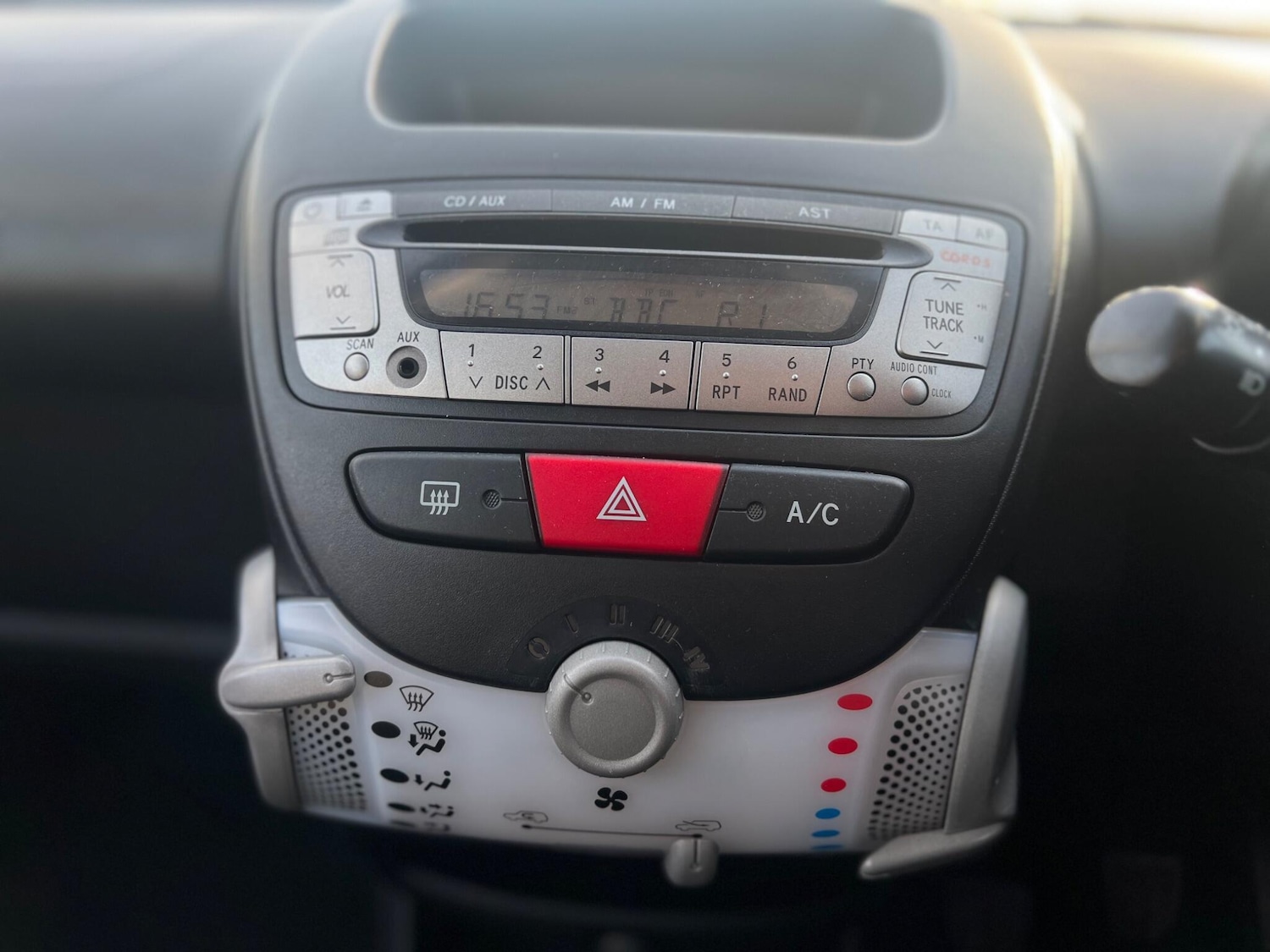 Used Citroen C1 2013 for sale - 78205086: Photo 48