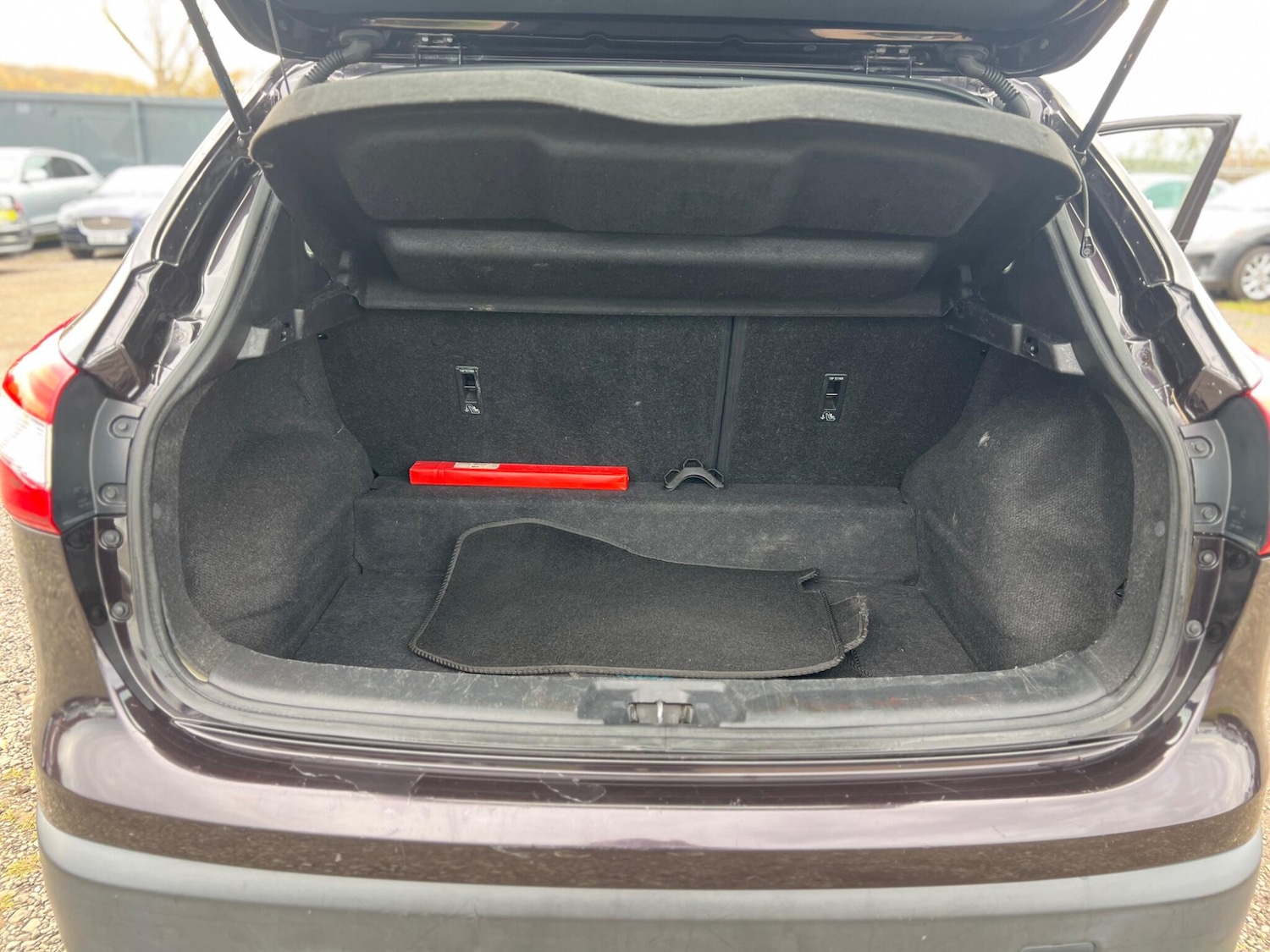 Used Nissan Qashqai 2014 for sale - 77456241: Photo 10