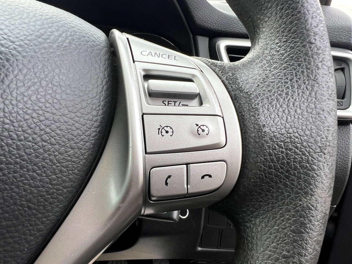 Used Nissan Qashqai 2014 for sale - 77456241: Photo 50