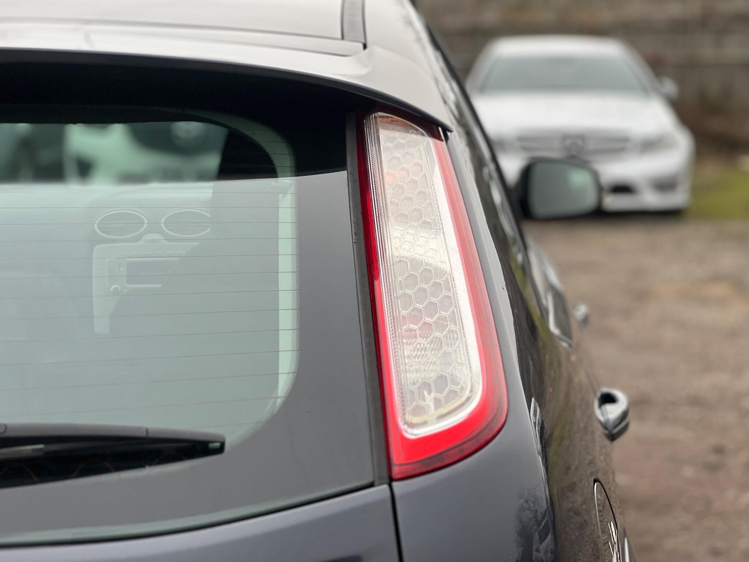 Used Ford Focus 2011 for sale - 77657464: Photo 25