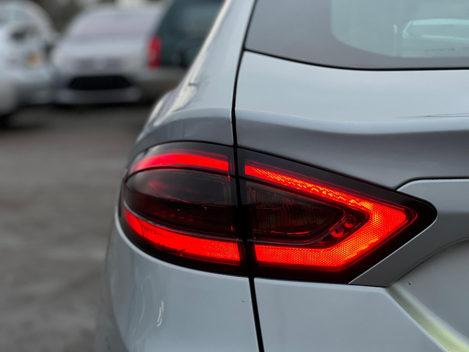 Used Ford Mondeo 2016 for sale - 77454860: Photo 22