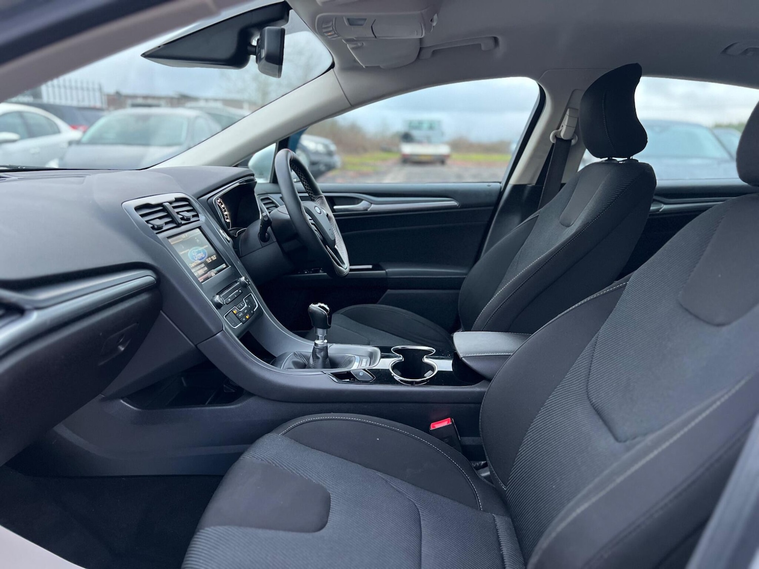 Used Ford Mondeo 2016 for sale - 77454860: Photo 32