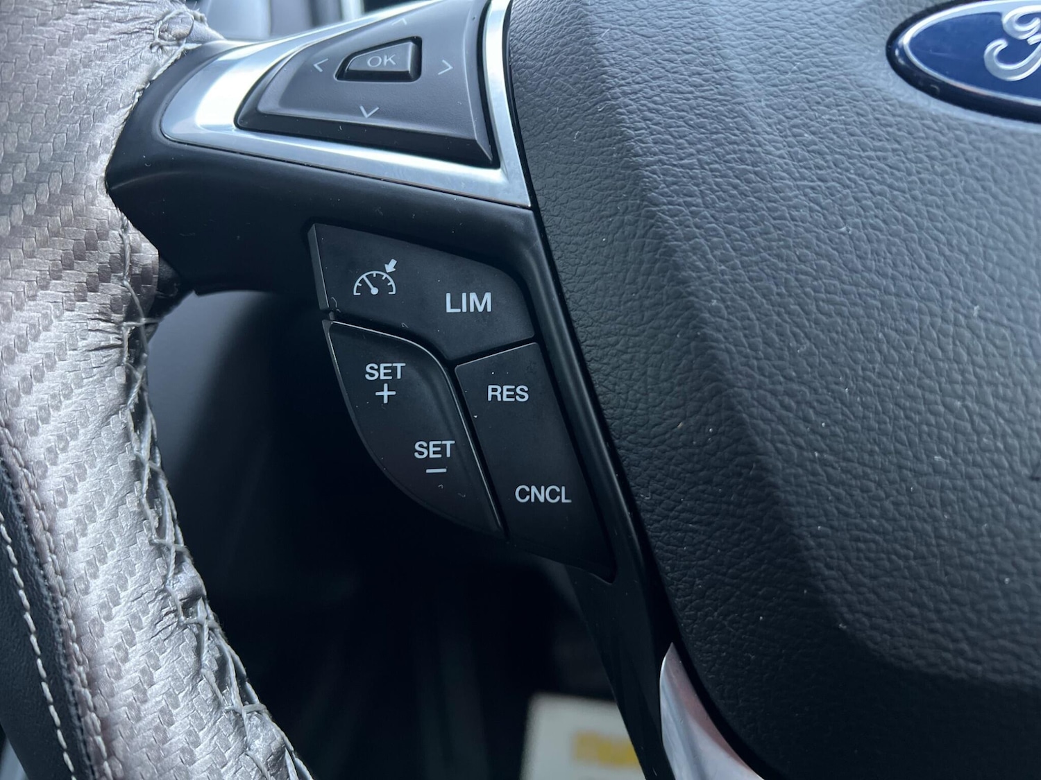 Used Ford Mondeo 2016 for sale - 77454860: Photo 47