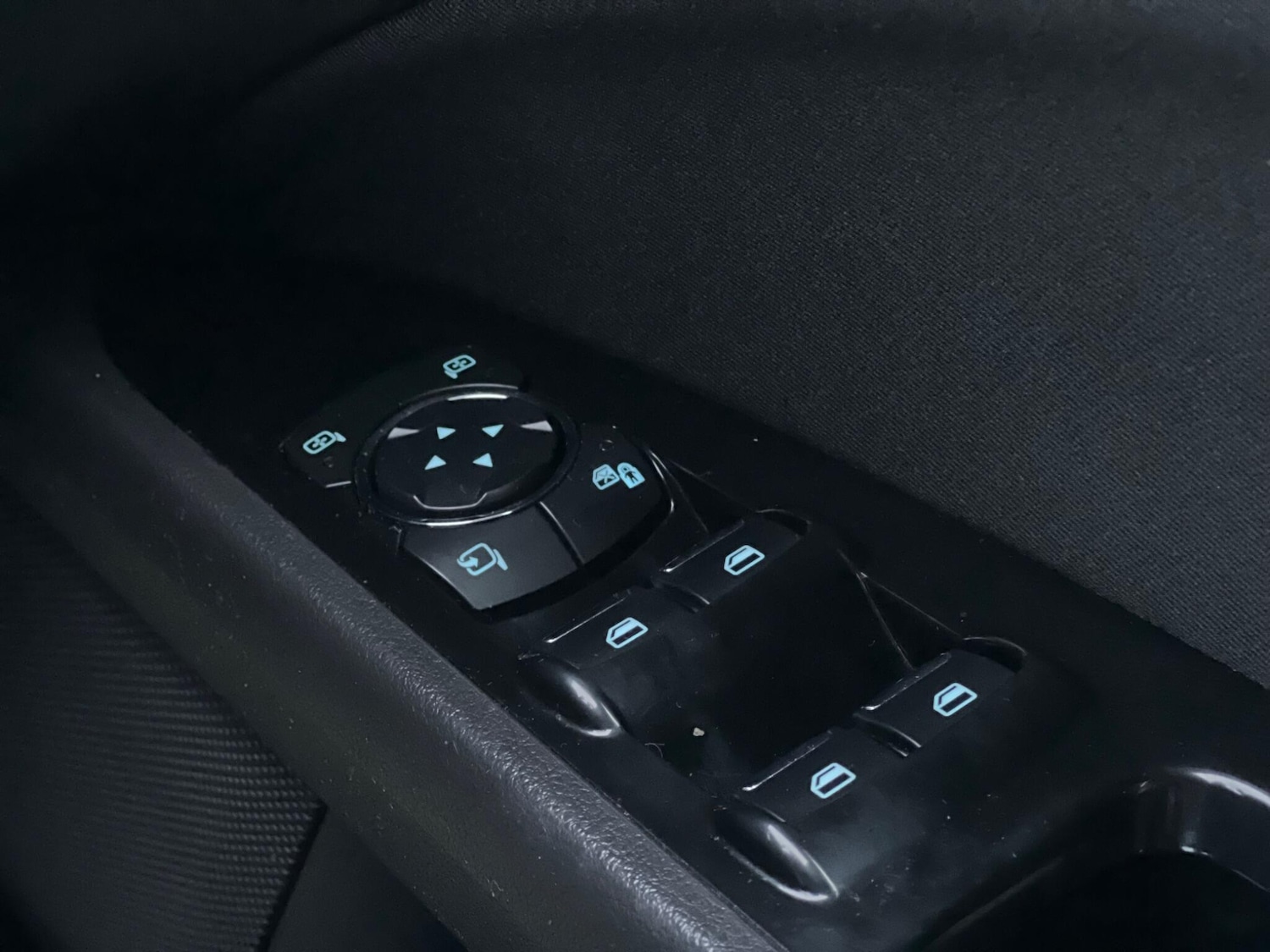 Used Ford Mondeo 2016 for sale - 77454860: Photo 60