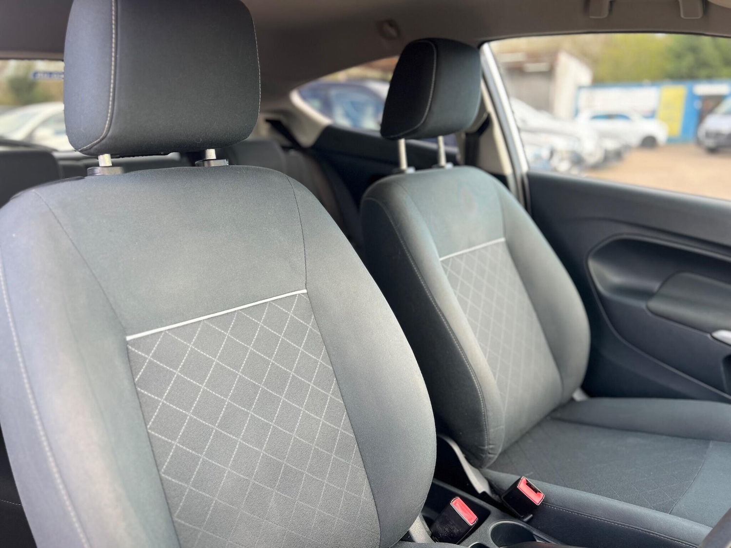 Used Ford Fiesta 2012 for sale - 78062941: Photo 28