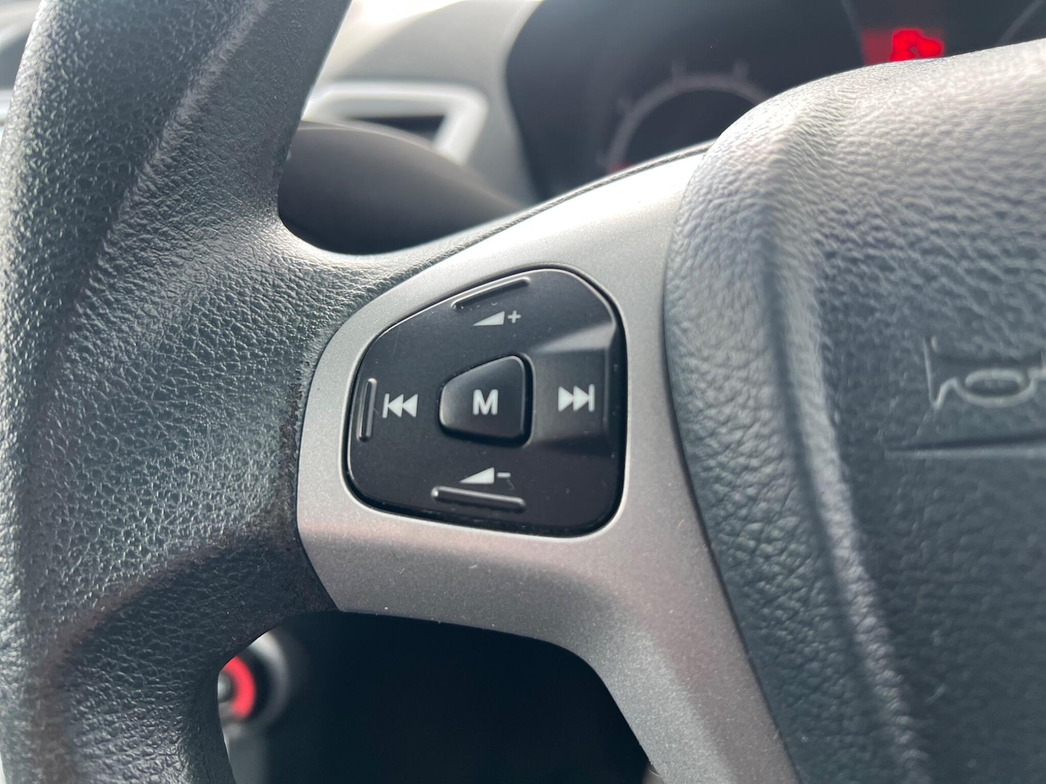 Used Ford Fiesta 2012 for sale - 78062941: Photo 42