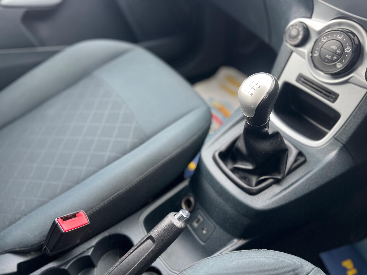 Used Ford Fiesta 2012 for sale - 78062941: Photo 47