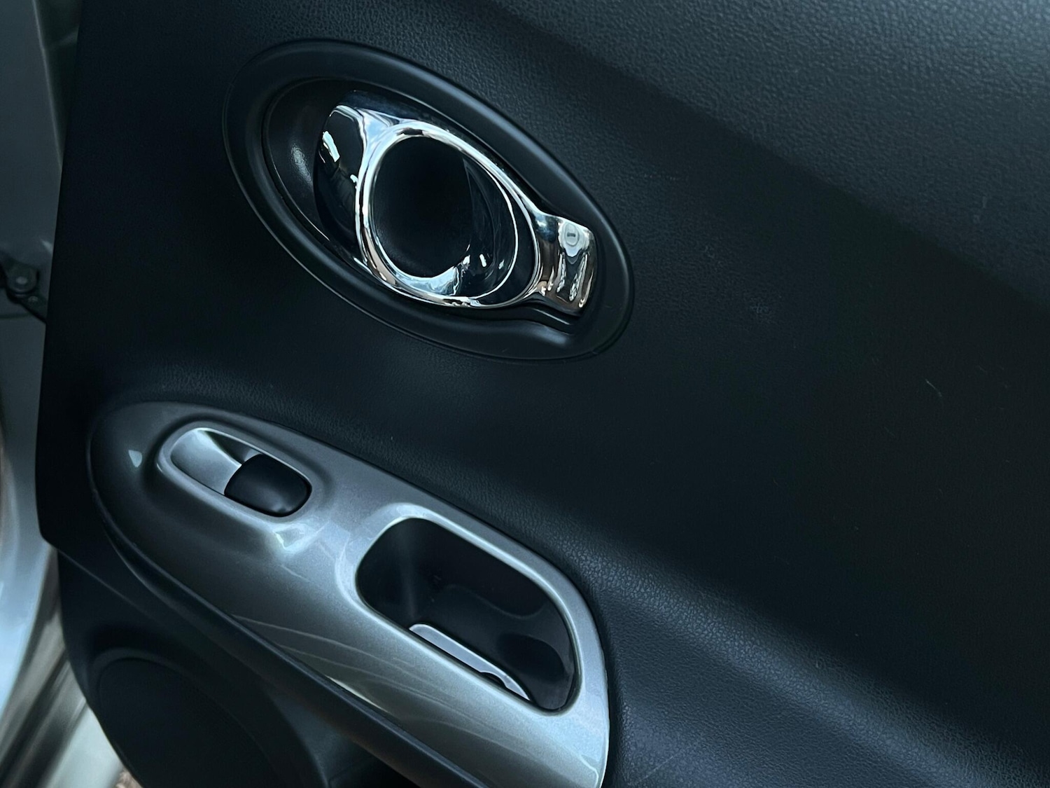 Used Nissan Juke 2014 for sale - 77456067: Photo 35