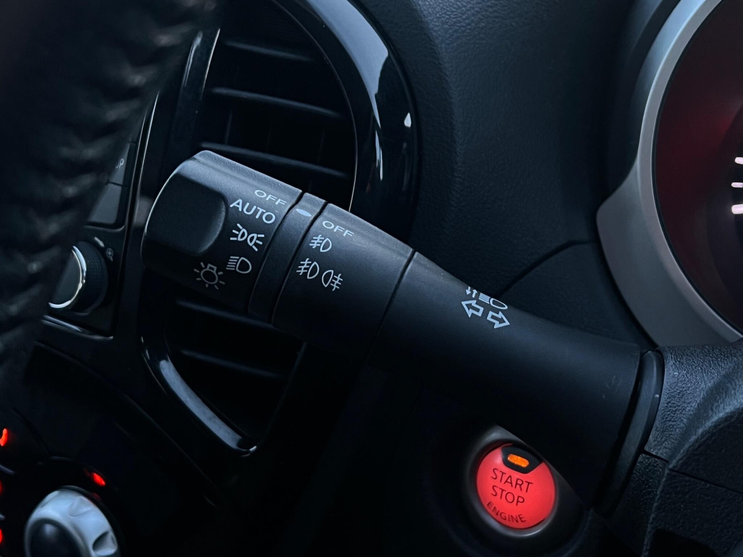 Used Nissan Juke 2014 for sale - 77456067: Photo 54