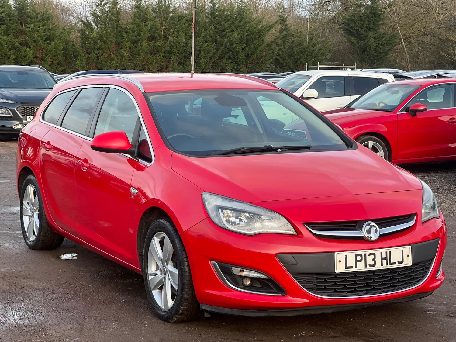 Used Vauxhall Astra for sale - 77587318: Photo 2