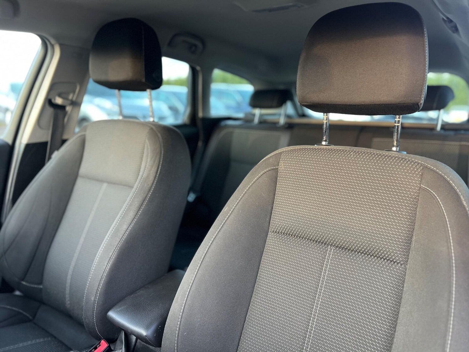 Used Vauxhall Astra for sale - 77587318: Photo 38