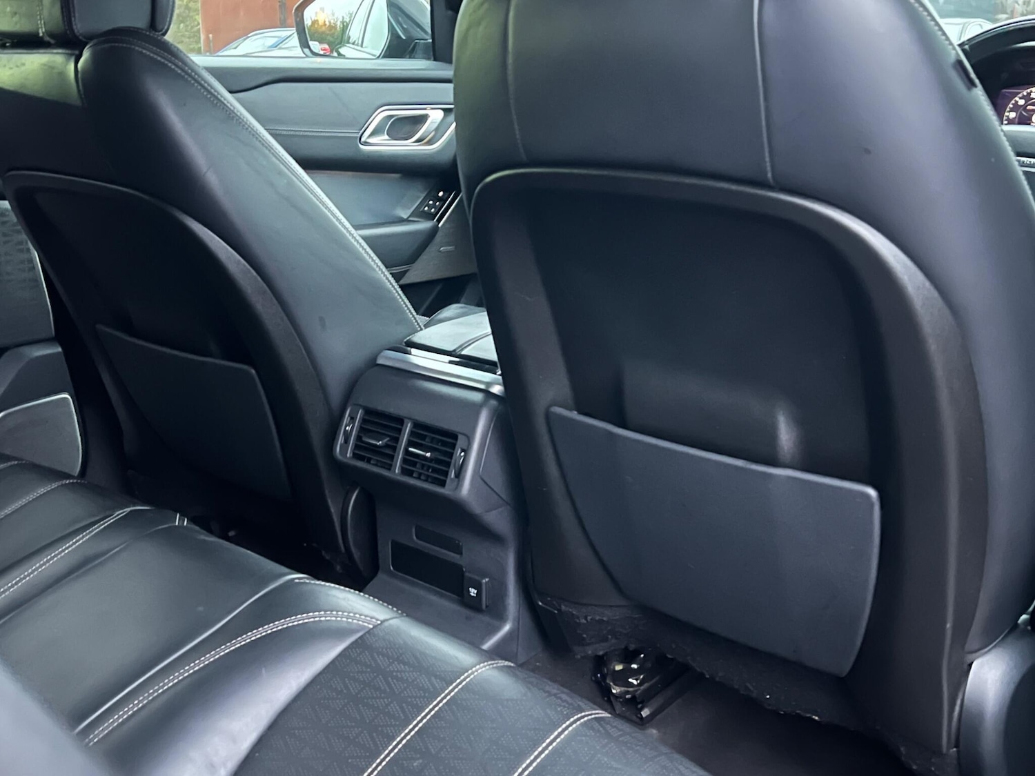 Used Land Rover Range Rover Velar 2019 for sale - 77456524: Photo 36