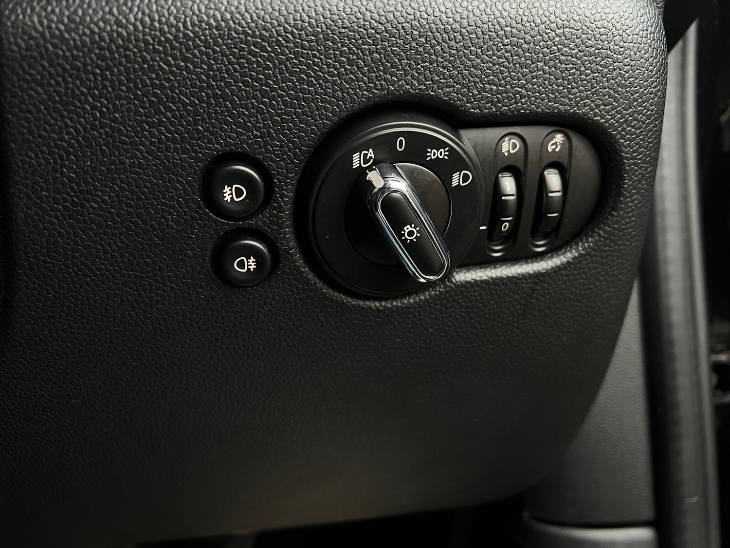 Used MINI Hatch 2017 for sale - 77537446: Photo 54