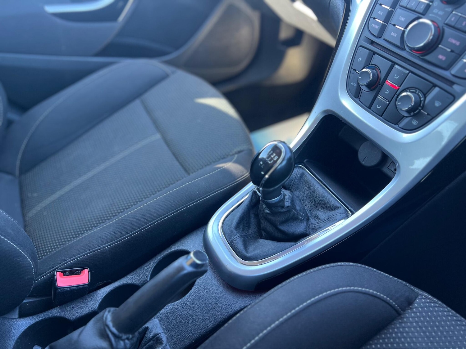 Used Vauxhall Astra 2014 for sale - 77958230: Photo 57