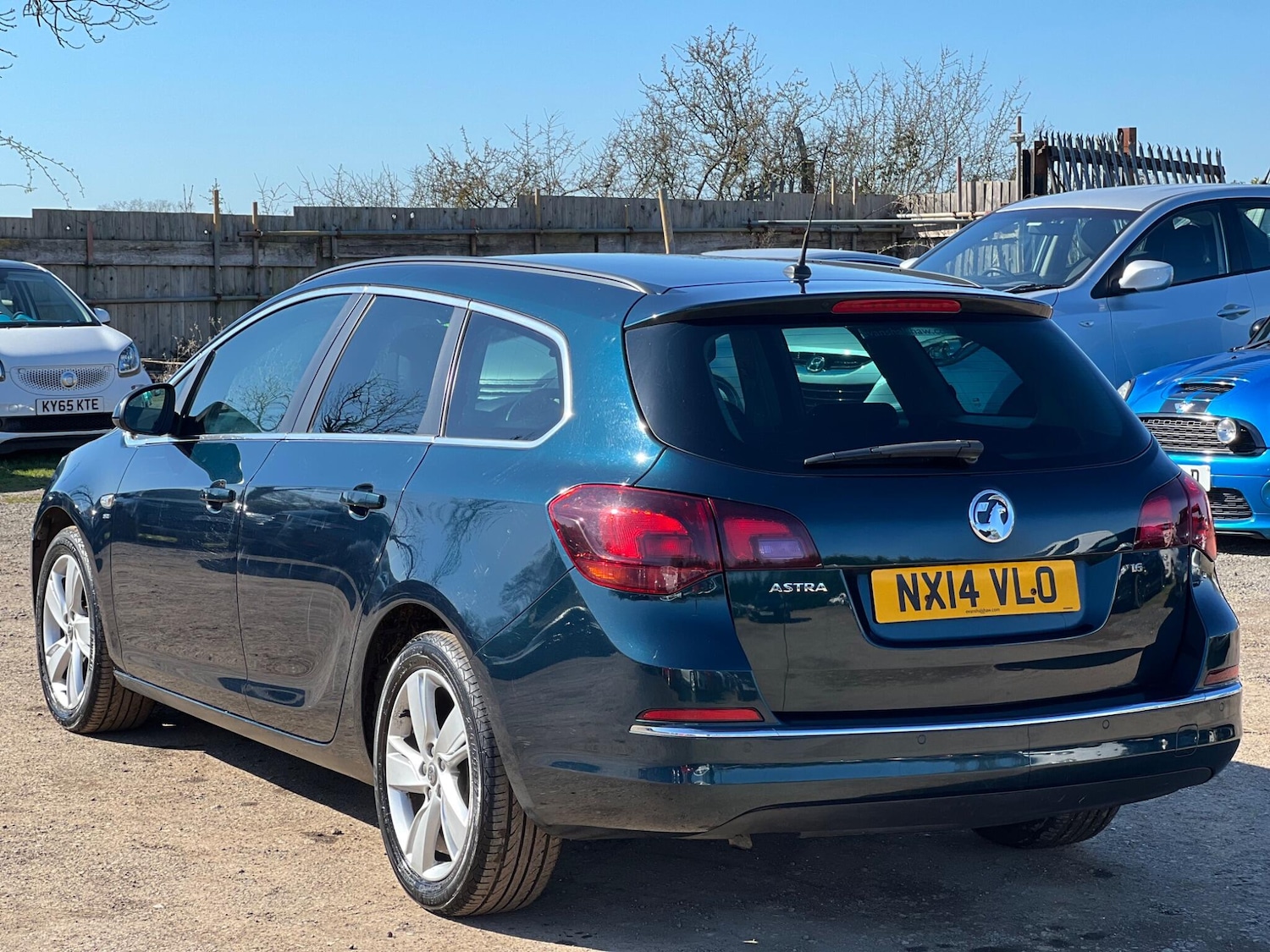 Used Vauxhall Astra 2014 for sale - 77958230: Photo 6