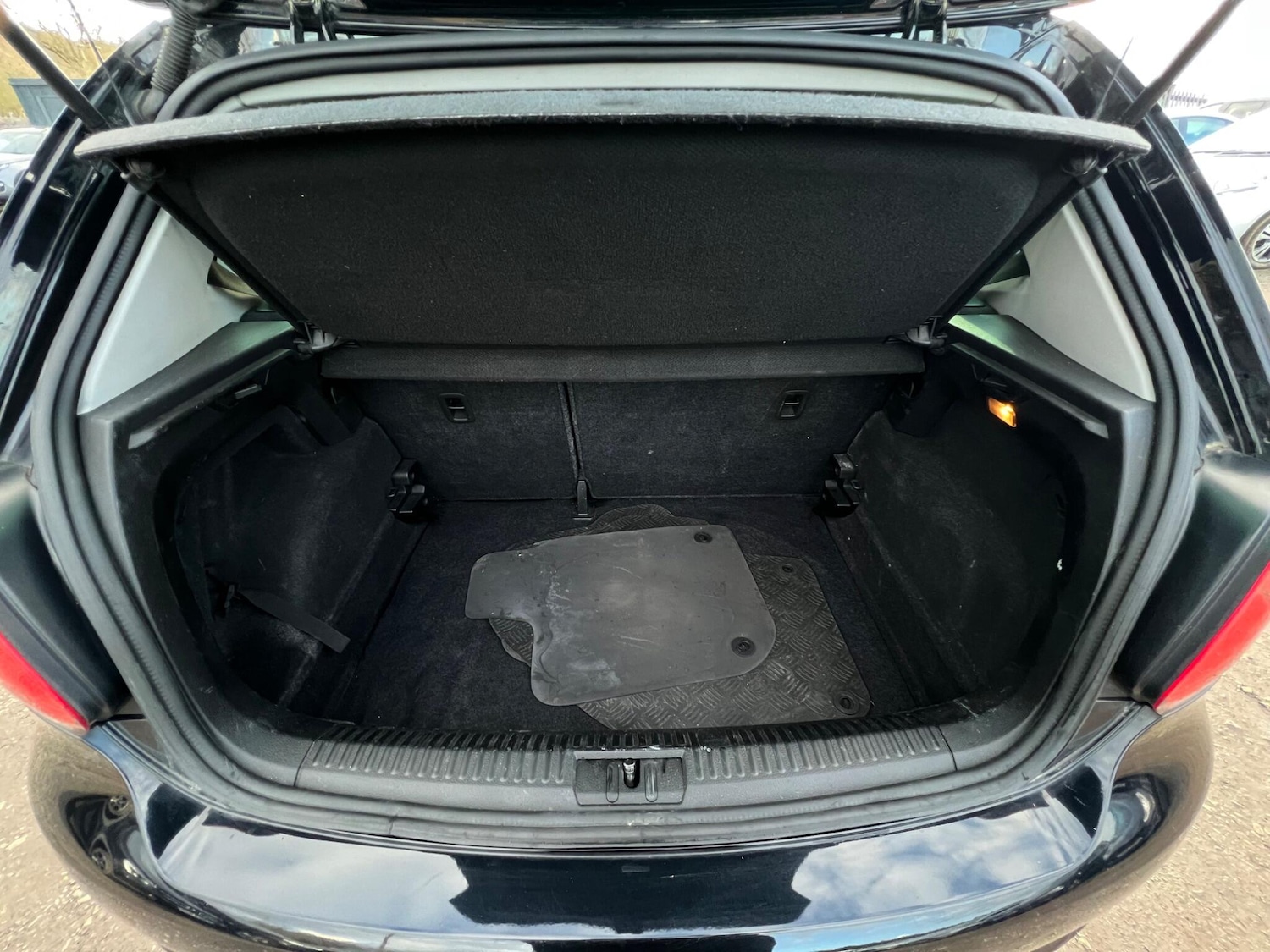 Used Volkswagen Polo for sale - 77704786: Photo 29