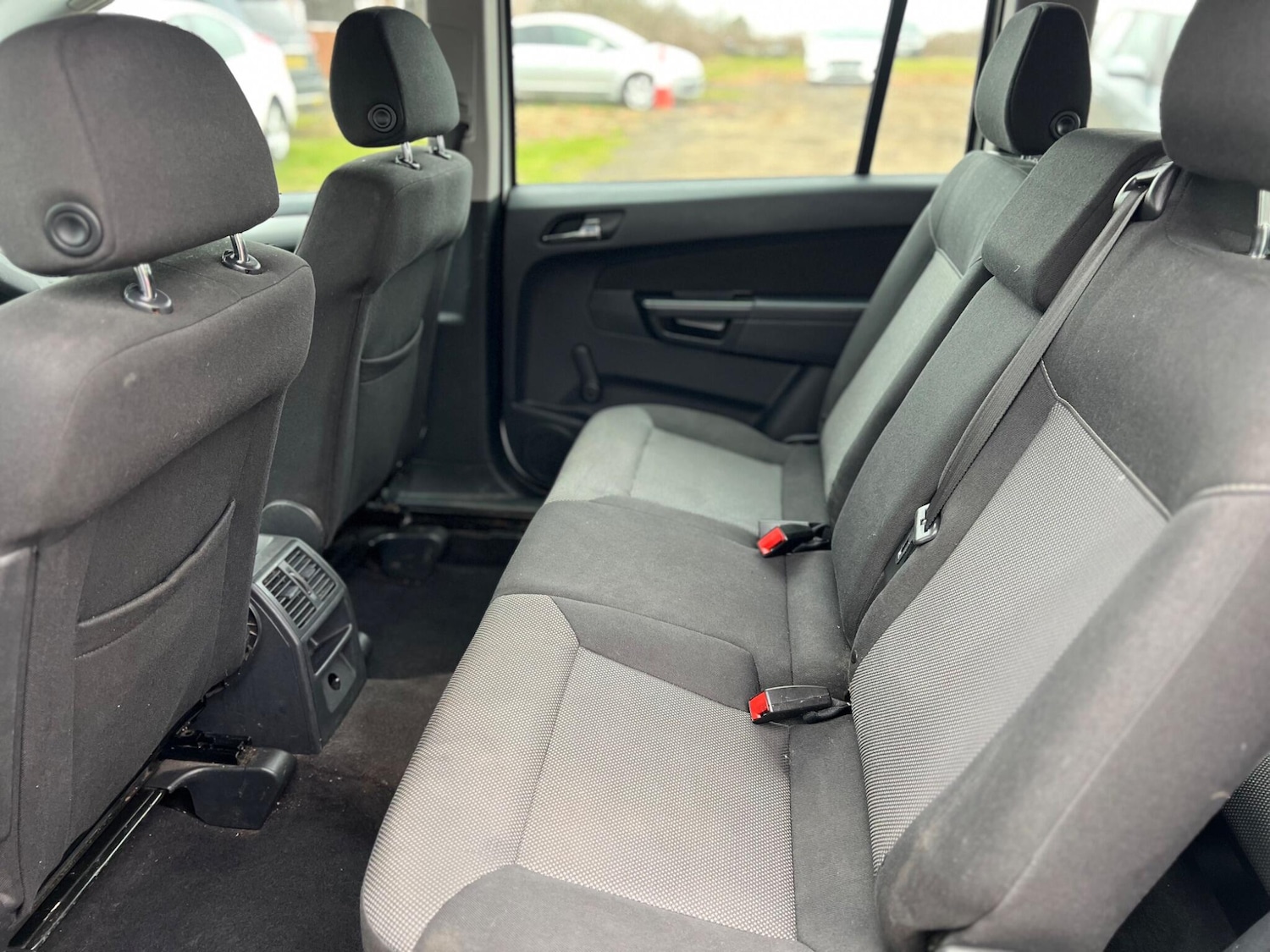 Used Vauxhall Zafira 2014 for sale - 77883342: Photo 32