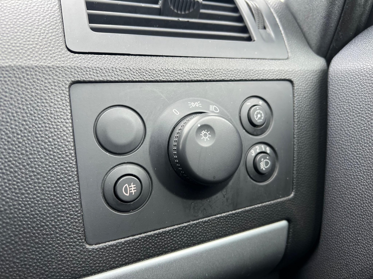 Used Vauxhall Zafira 2014 for sale - 77883342: Photo 51