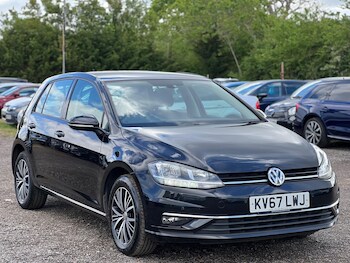 Used Volkswagen Golf 2017 for sale - 78585983: Photo