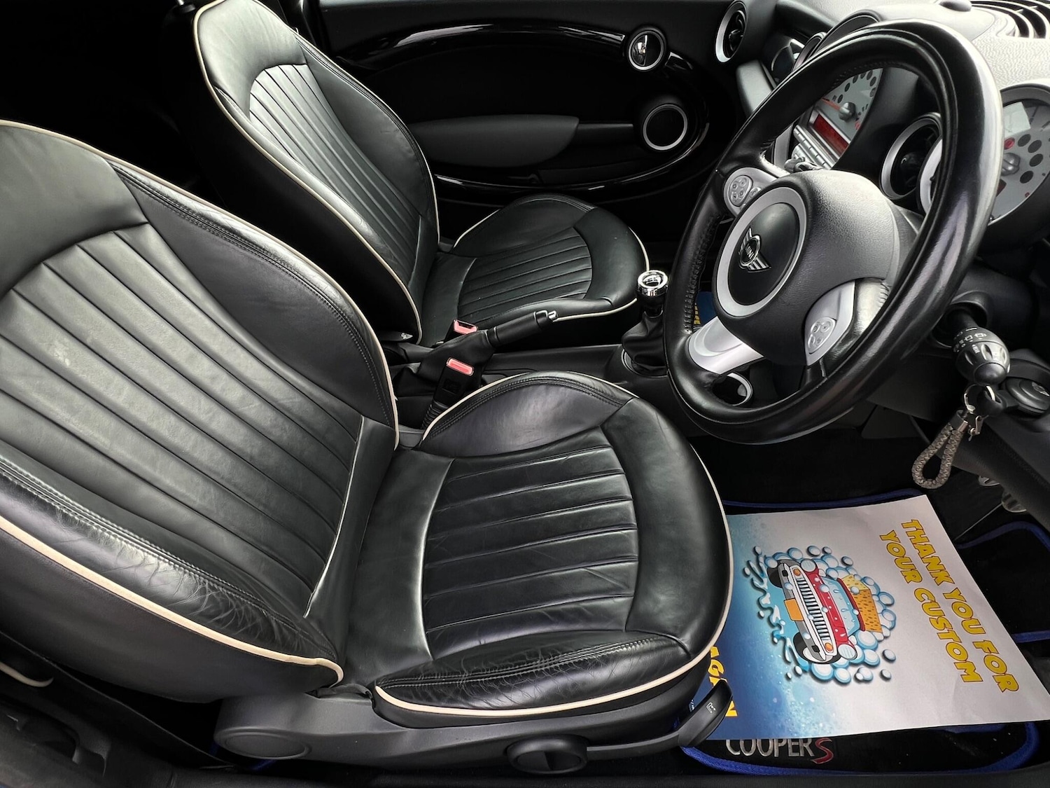 Used MINI Hatch 2010 for sale - 77940814: Photo 29