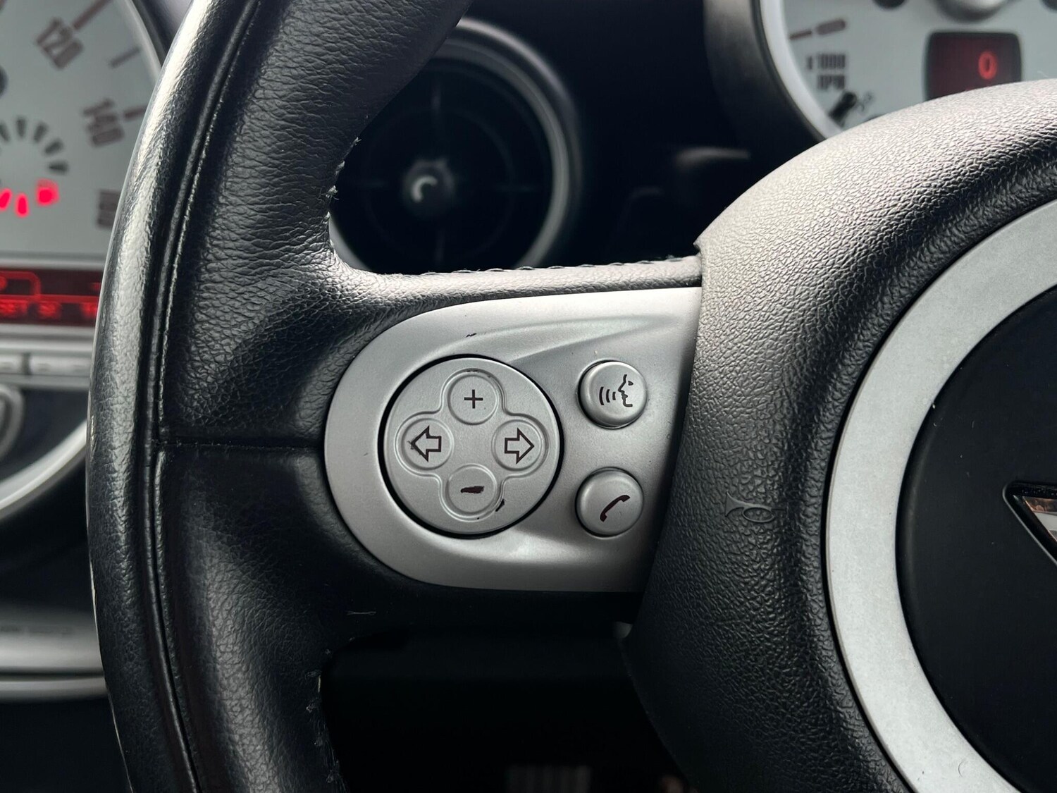 Used MINI Hatch 2010 for sale - 77940814: Photo 47