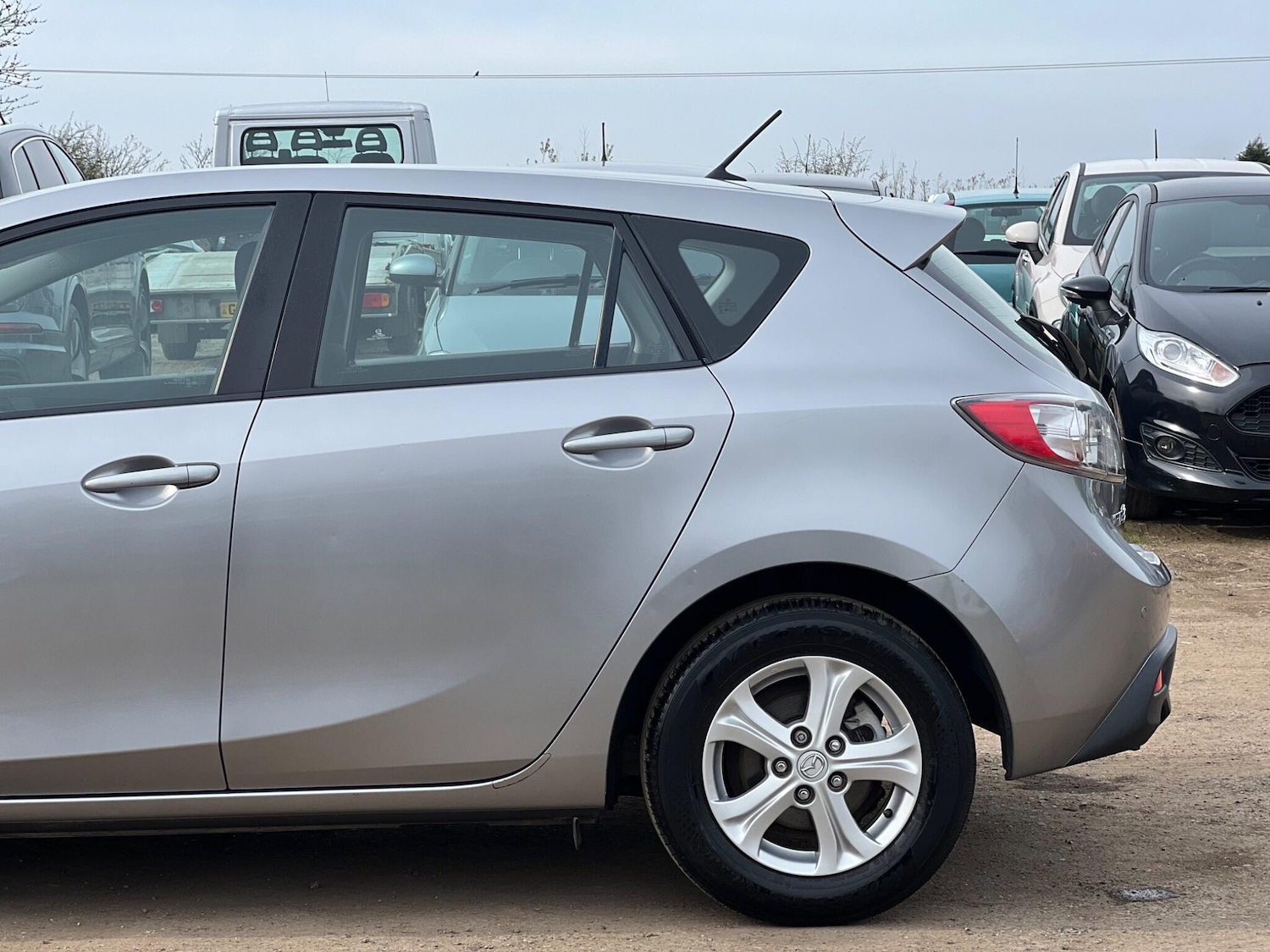 Used Mazda Mazda3 2011 for sale - 77993015: Photo 17