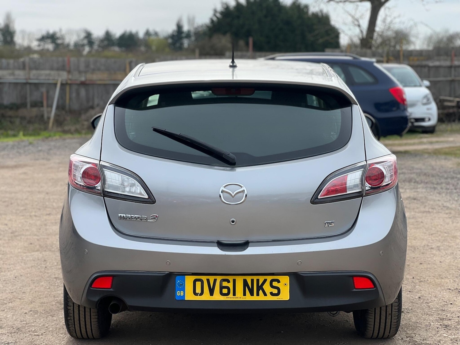 Used Mazda Mazda3 2011 for sale - 77993015: Photo 8