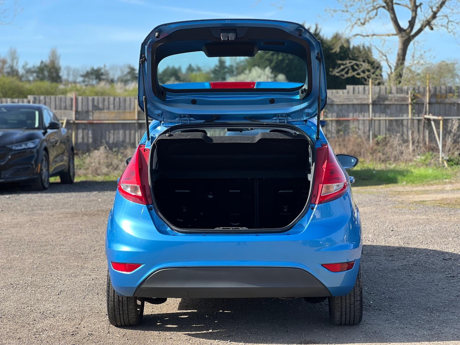 Used Ford Fiesta 2011 for sale - 78148243: Photo 9