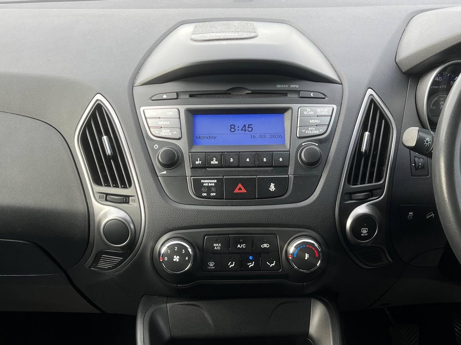 Used Hyundai Ix35 for sale - 77925777: Photo 43