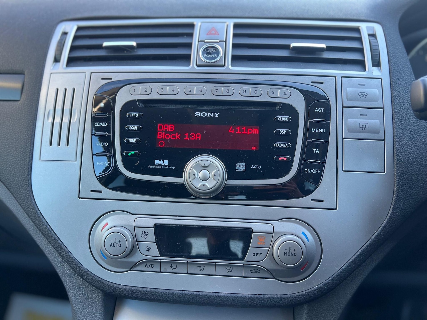 Used Ford Kuga 2012 for sale - 78147836: Photo 57