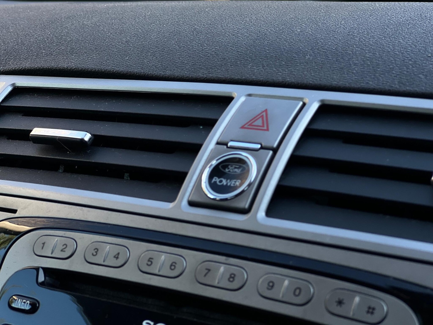 Used Ford Kuga 2012 for sale - 78147836: Photo 58