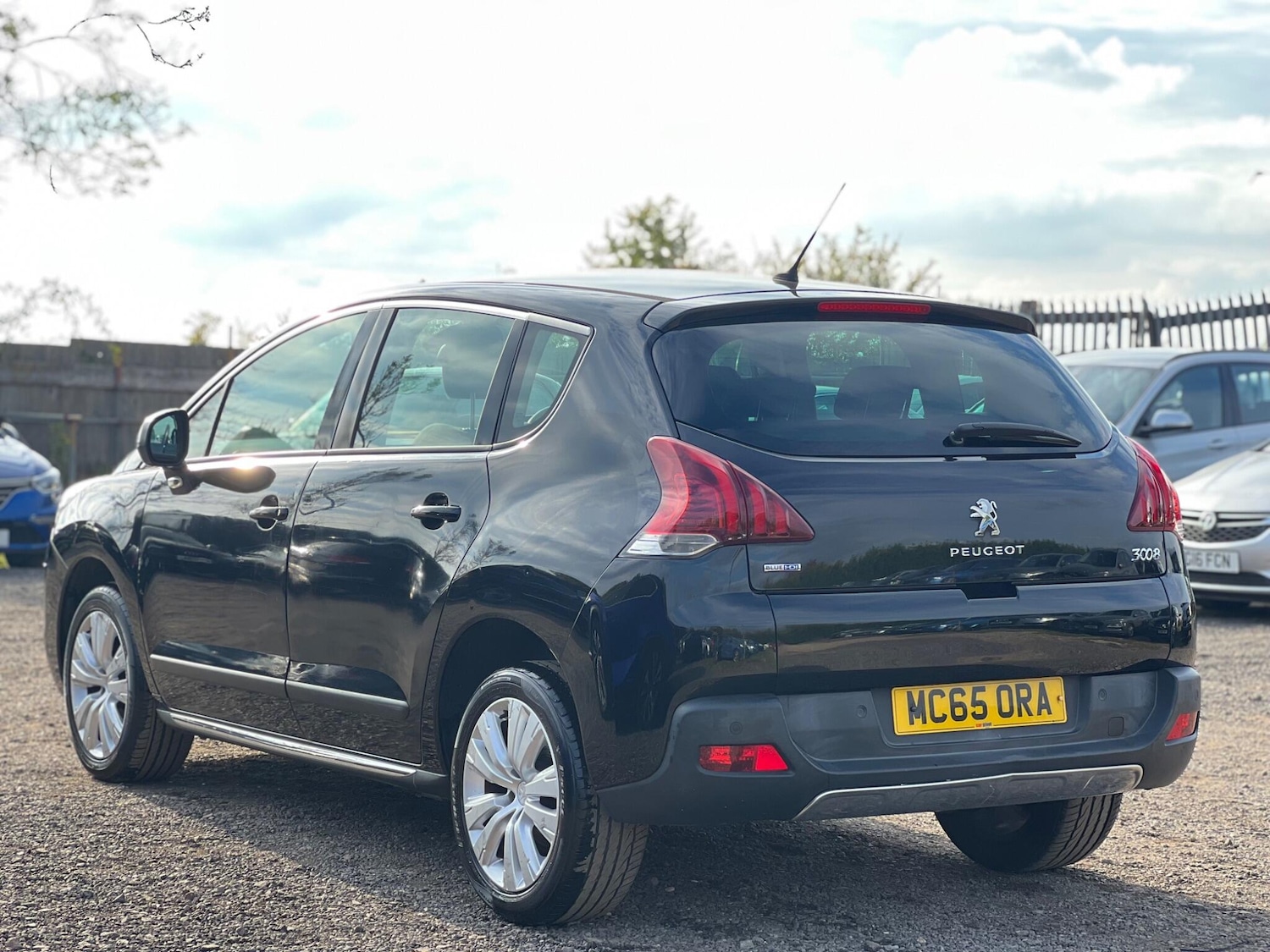 Used Peugeot 3008 2016 for sale - 77455216: Photo 8