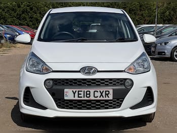 Used Hyundai i10 2018 for sale - 79645603: Photo