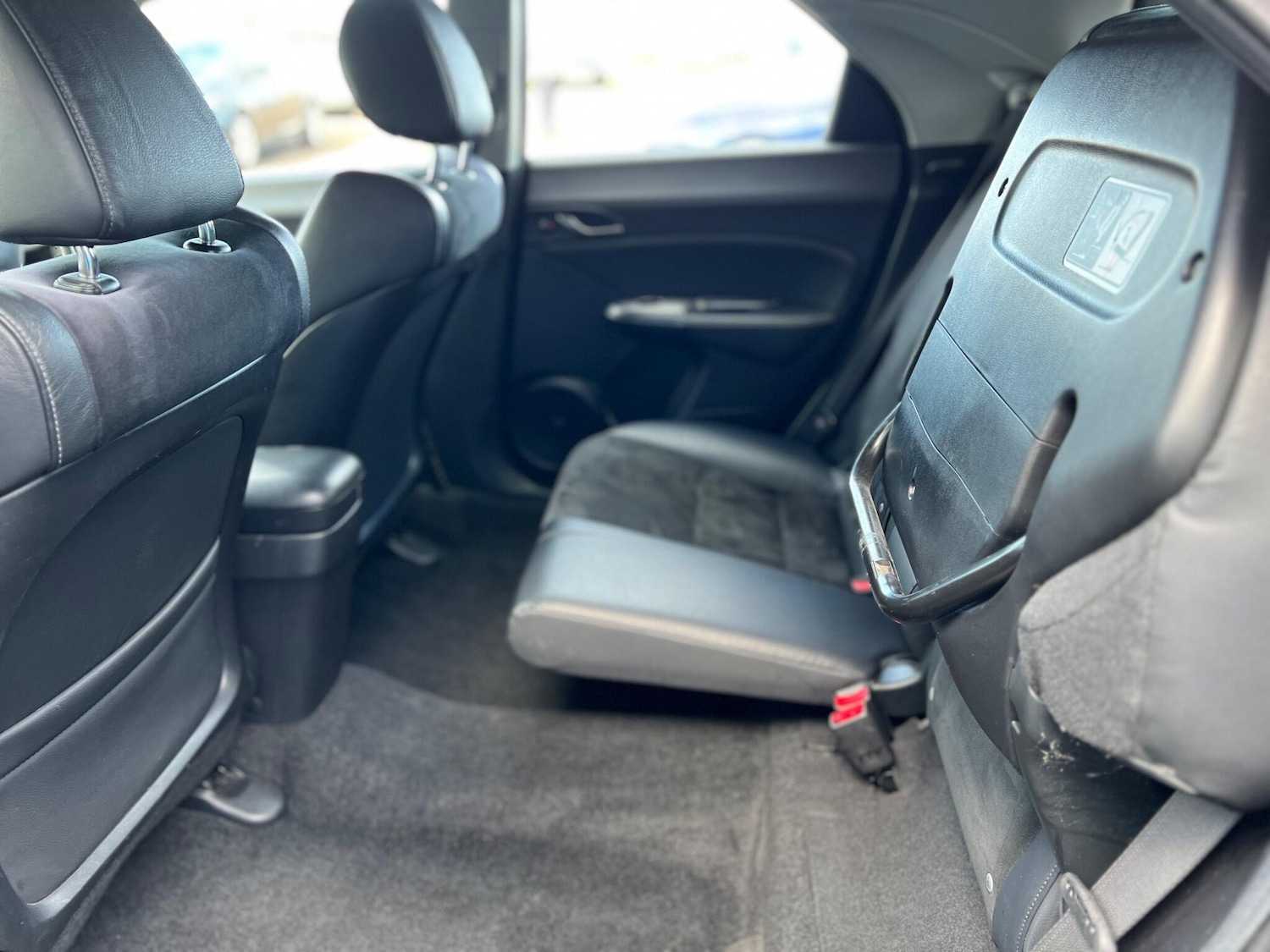 Used Honda Civic 2011 for sale - 77882793: Photo 29