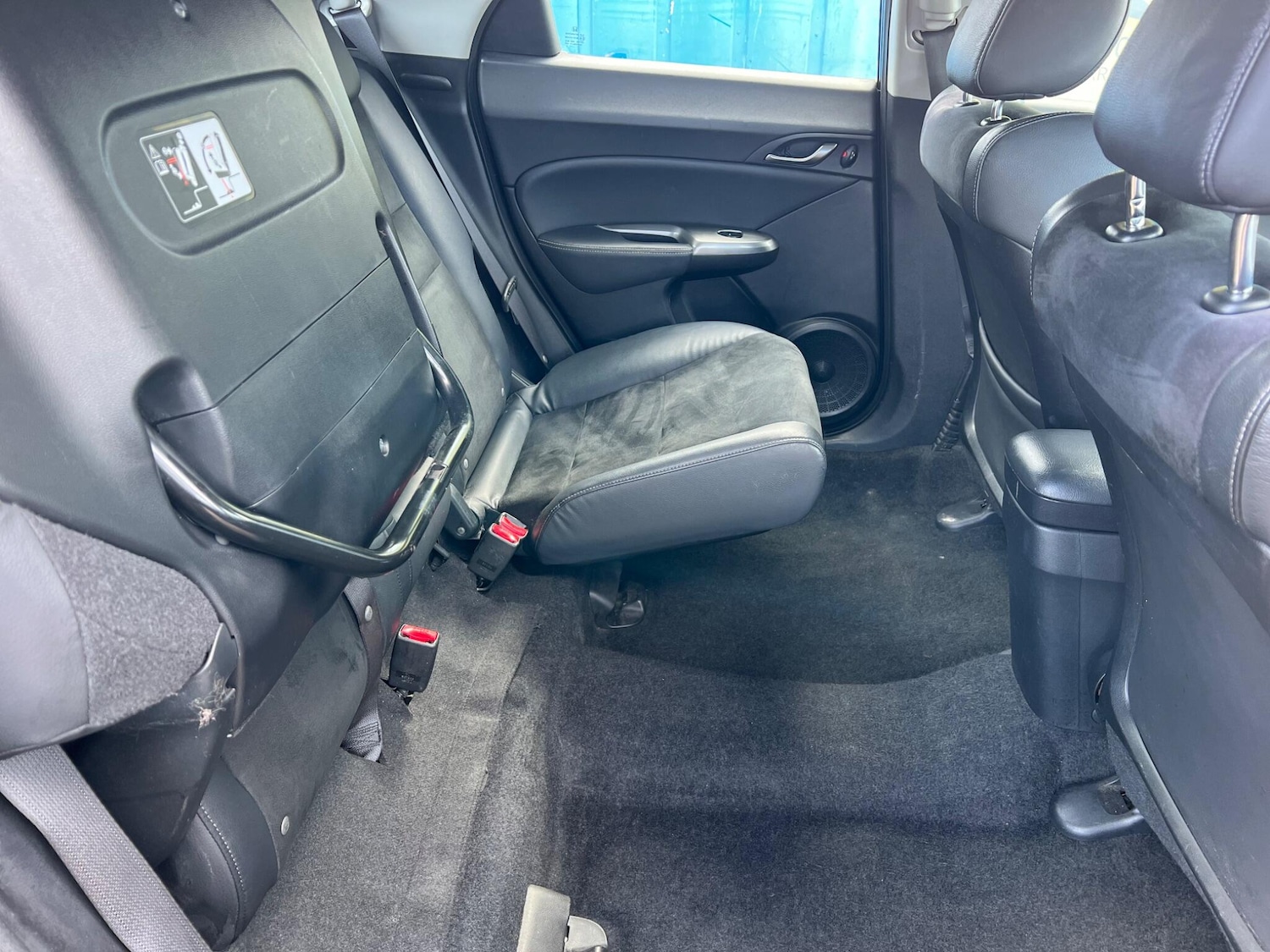 Used Honda Civic 2011 for sale - 77882793: Photo 30