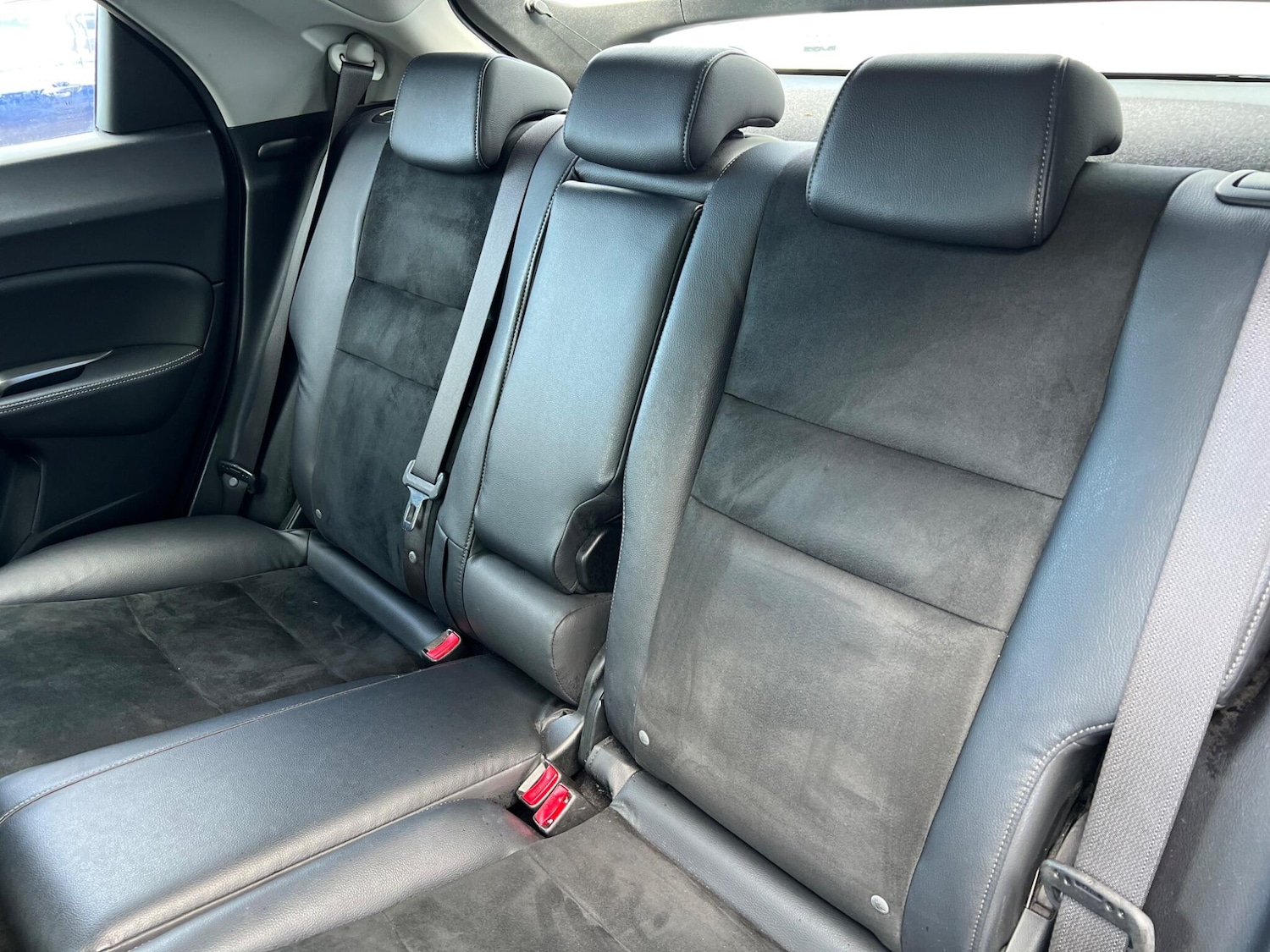 Used Honda Civic 2011 for sale - 77882793: Photo 32